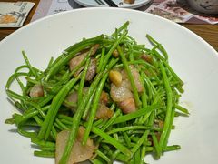 -黄泥岗·地道湖北菜(奥特莱斯店)