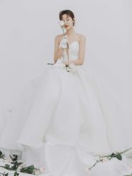 -女王风尚STUDIO·轻奢化定制