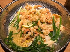 锅烧脆脆虾-吃饭皇帝大土家民族菜(正大广场店)