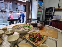招牌鱼头汤-75幢私房菜馆