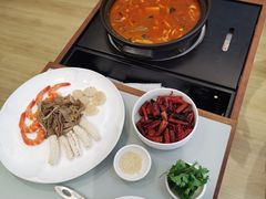 -品海楼·大连海胆锅贴馆(东港店)