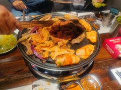 -悟能八戒烤肉自助(秦隆步行街店)
