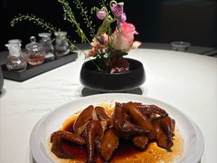 瑞士汁乳鸽-侨美·唐荔园·40年地道粤菜