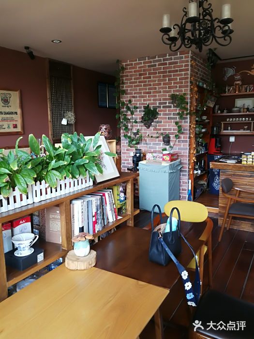 一米阳光咖啡店(百通尚风尚水店)图片