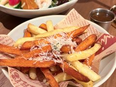 -芭莉与彩虹西餐厅(成都合生汇店)