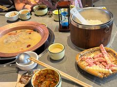 -阿婆情腊排骨火锅·野生菌季(古城旗舰店)