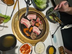 -炙城·韩式烤肉(南京东路店)