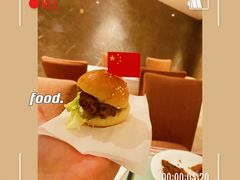 -国际青年会议酒店