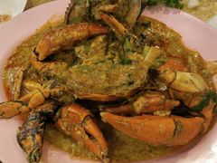 -J Daeng Seafood