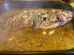 -川渝窈妹纸包鱼·齐齐哈尔烤肉