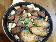 -老东镇啤酒屋海鲜加工·蒸汽海鲜·海鲜烧烤(台东店)