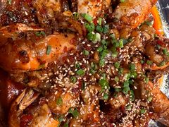 -肥肥虾庄·金牌油焖大虾(杨园滨江时代walk店)