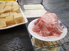 -楼外楼大刀肉传统火锅居(繁荣路店)