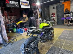 -摩道团机车工坊 摩托车维修 精洗店