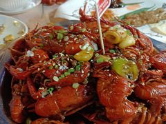 -老街烧烤大排档·地道湖北菜·龙虾馆(汉口火车站店)