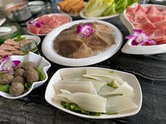 -云中捞高空旋转餐厅(商茂世纪广场店)