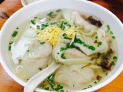 -何太太馄饨面铺(大浒东苑店)