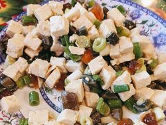 -闯关东东北农家菜(崂山石老人店)