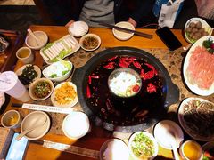 -舒家大院重庆老火锅(纪念塔店)