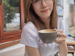 -SAFARI COFFEE