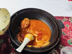 -刘姐啤酒鱼民族演艺餐厅(西街总店)