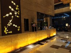 -上海龙之梦万丽酒店