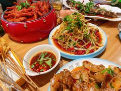 -江城老胖串店·海鲜·小龙虾(世光路店)