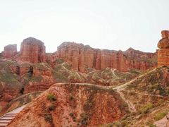 -冰沟丹霞旅游景区