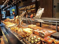 -红跑车HPCBAKERY(汉商店)