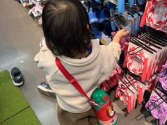 -迪卡侬(西三旗店)