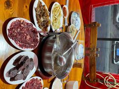 -一鼎牛鲜活牛肉城(晋江海峡国际食品城店)