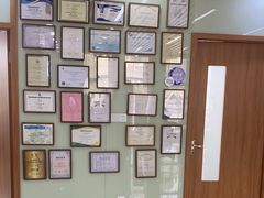 -茂菊口腔连锁(浦东南路店)