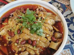 -川流不息·地道川菜·小龙虾(松东路店)