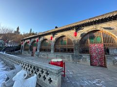 -采薇庄园四季滑雪场