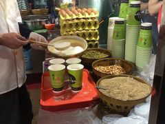 -清真老马家国华牛奶鸡蛋醪糟(正宁路店)