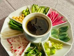 -秀儿四九城·新京菜(亚运村鸟巢店)