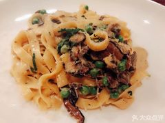 -WOLFGANG PUCK KITCHEN & BAR(迪士尼小镇店)