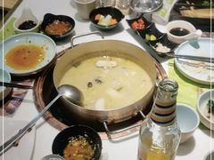 -洪氏嗨捞·猪肚鸡火锅(阳光天地店)