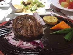 小蜜牛排-斗牛士牛排餐厅(嘉里汇店)