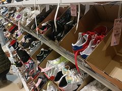 -BIGOFFS 超级折扣(仁恒伊势丹店)