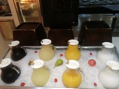 -海口绿发希尔顿酒店-田园汇自助餐·三文鱼·海鲜