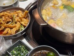 -喃喃椰·糟粕醋·椰子鸡火锅(七堡花园店)