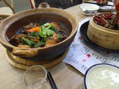 -小鳌陪你小排档·四季小龙虾·田鸡·宵夜(中央第五街店)