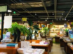 -博览书店(越秀悦汇天地店)
