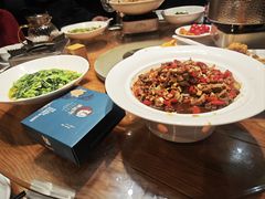 -黄泥岗·地道湖北菜(奥特莱斯店)