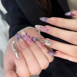 -桃色美甲沙龙