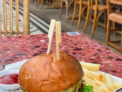 -LENBACH ROOF兰巴赫旗舰店(摩方店)