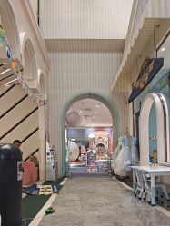 -奈尔宝家庭中心·亲子餐厅(华采天地店)