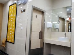 洗手间-华莱士·全鸡汉堡(黄岐1店)