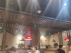 -叶派龙虾•招牌香辣蟹·海鲜(中海国际店)